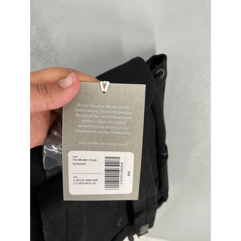 Everlane Unisex The Modern Snap Backpack Black Canvas OS